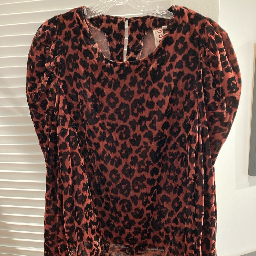 Anthropologie Dolan Left Coast velvet top